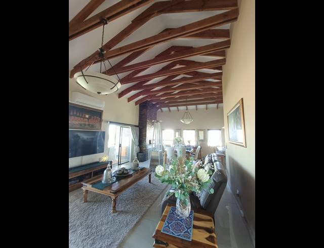 3 bed property for sale in GEORGE